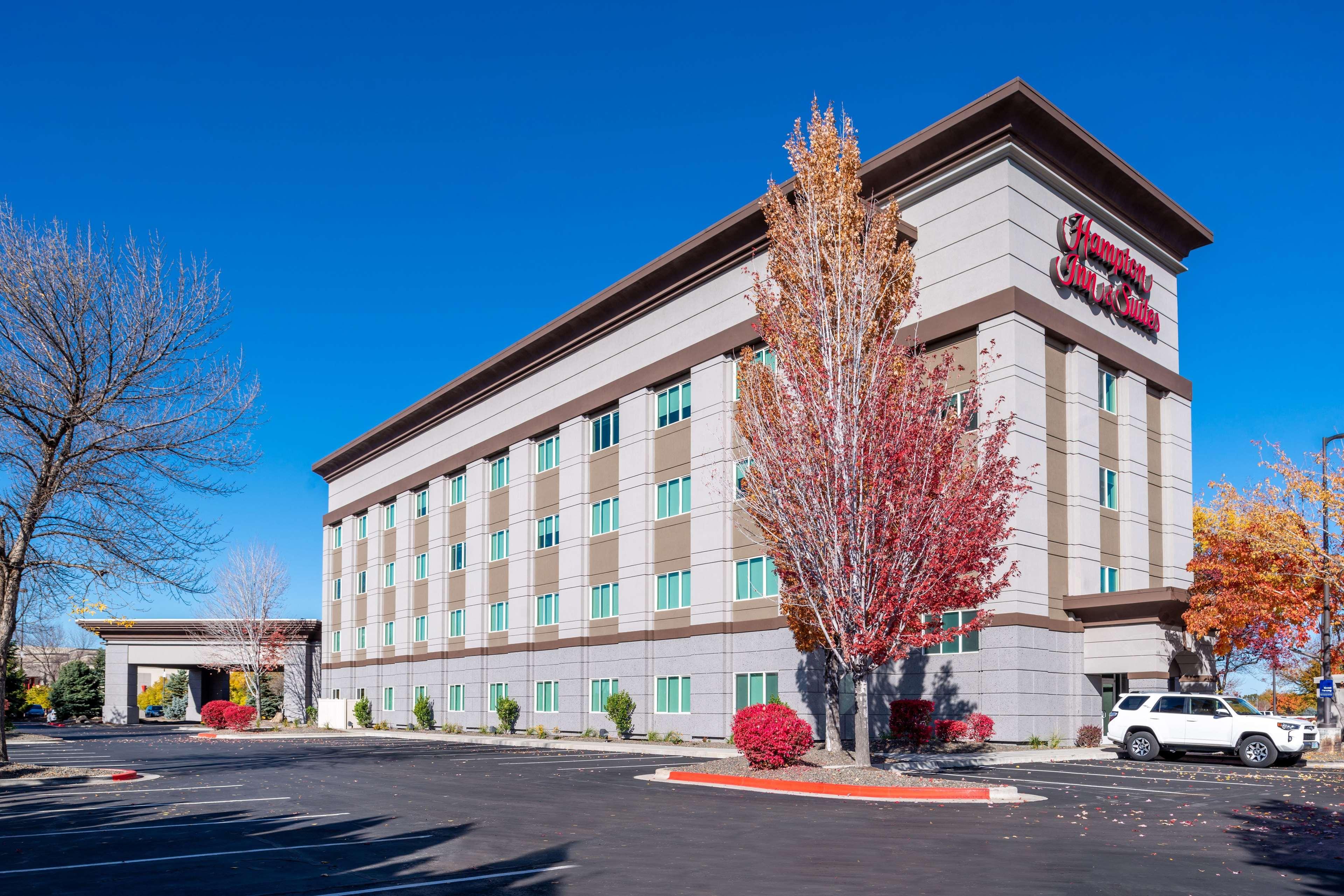 Hampton Inn & Suites Boise/Spectrum Exterior photo